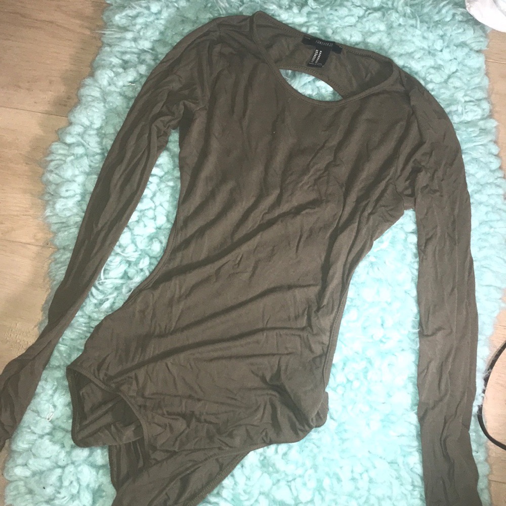 Open back bodysuit💚